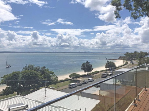 Classic View 1' , 49 Victoria Parade - Panoramic Water Views, Aircon, Free WIFI - Accommodation Bookings 3