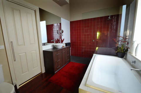 Clement House - Accommodation Bookings 3