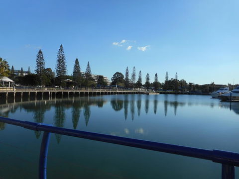Cleveland Holiday Home - Accommodation Bookings 0