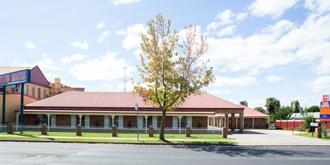 Club Motel Armidale - Accommodation Bookings 3