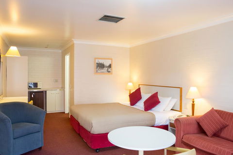 Club Motel Armidale - Accommodation Bookings 0