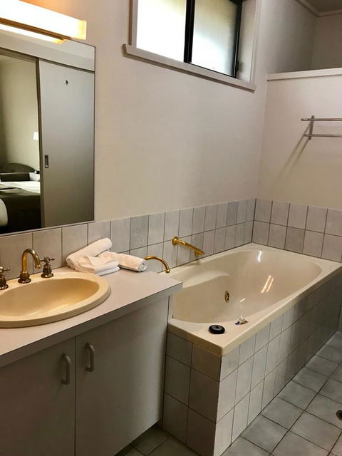 CluBarham River Motel - Accommodation Bookings 3