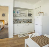 Clyde Studio 53 Mollymook - Accommodation Bookings
