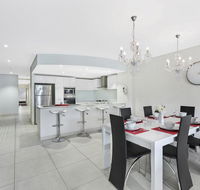 Coast Luxury Apartment 21 - Accommodation Bookings
