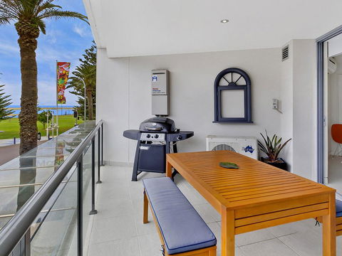 Coast Luxury Apartment 3 - Accommodation Bookings 0