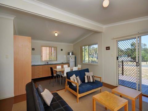 Coastal Cottage - Accommodation Bookings 3