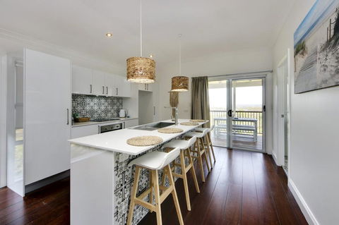 Coastal Hideaway - Accommodation Bookings 1