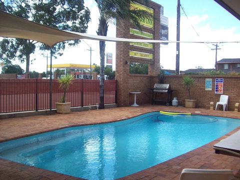 Cobar Town & Country Motor Inn - Accommodation Bookings 0