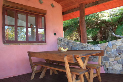 Cobhearthome - Accommodation Bookings 3