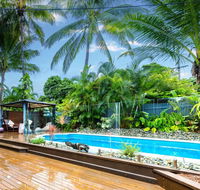 Coconut Blue Front - Palm Cove - Accommodation Bookings
