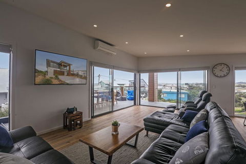 Coffs At Surf Beach Phillip Island - Accommodation Bookings 2