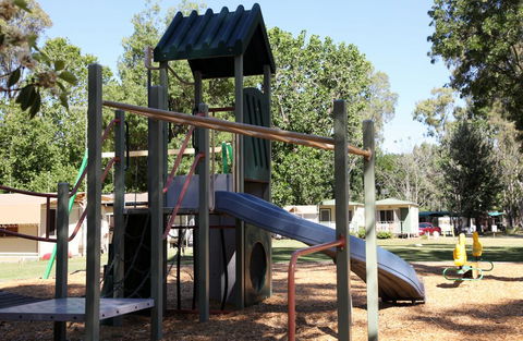 Cohuna Waterfront Holiday Park - Accommodation Bookings 1
