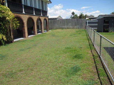 Comfy And Cosy Ground Floor Unit - Accommodation Bookings 1