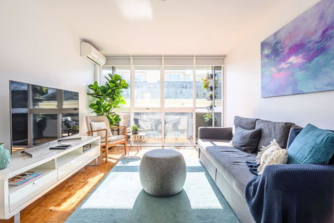 COMO A South Yarra Delight, Car Park And King Bed - Accommodation Bookings 0