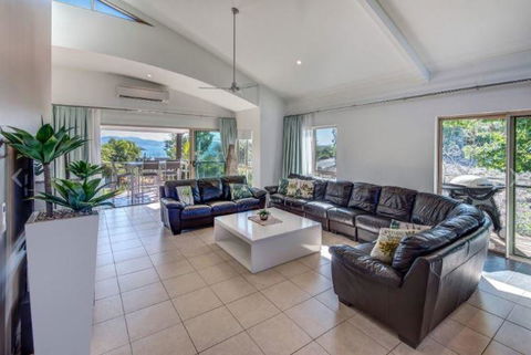 Cooinda Gardens 6 On Hamilton Island - Accommodation Bookings 1