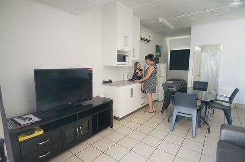 Cool Palms Motel - Accommodation Bookings 1