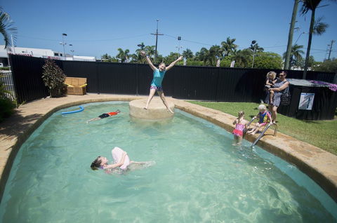 Cool Palms Motel - Accommodation Bookings 2