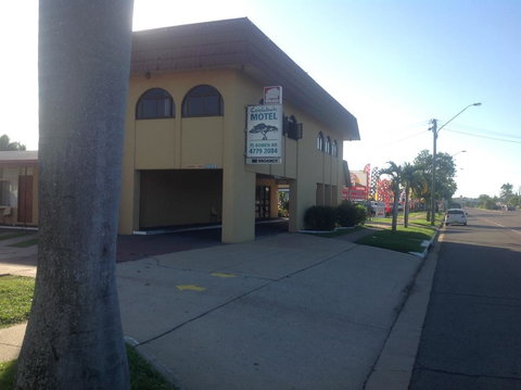 Coolabah Motel Townsville - Accommodation Bookings 3