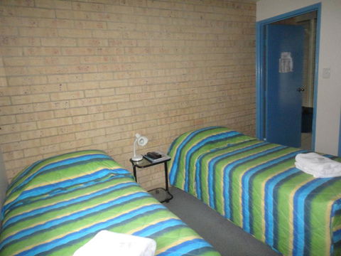Coolum Budget Accommodation - Accommodation Bookings 1