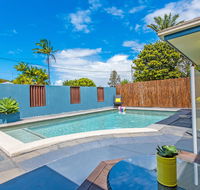 Coolum Waves Pet Friendly Holiday House - Accommodation Bookings