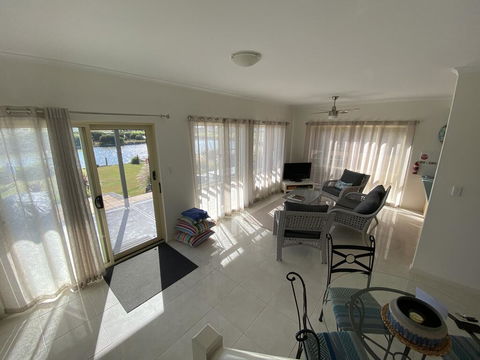 Coorong Getaways - Accommodation Bookings 3