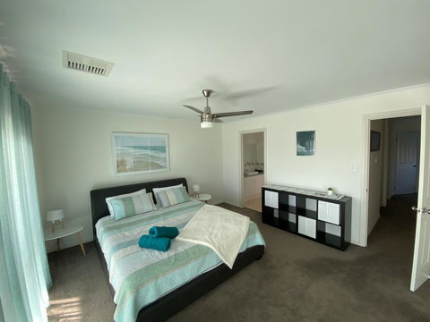 Coorong Getaways - Accommodation Bookings 1