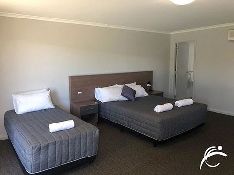 Coro Club Motel - Accommodation Bookings 1