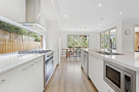 CORYMBIA - MOUNT MARTHA - Accommodation Bookings 1