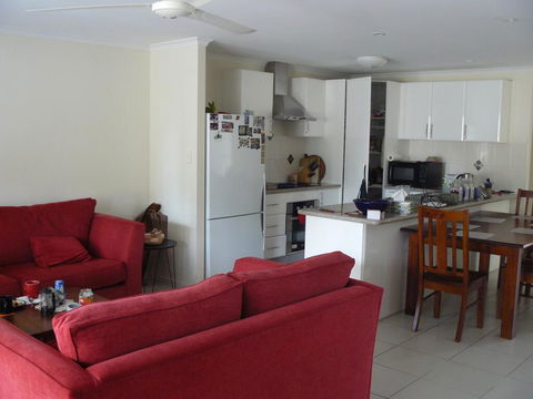 Cosy Home In Yandina - Accommodation Bookings 1