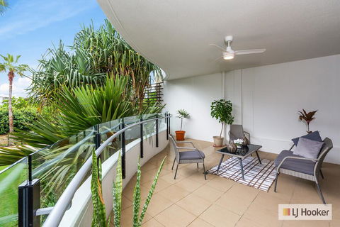 COTTON BEACH 85 - PRIVATE Mid Floor APARTMENT - Accommodation Bookings 2