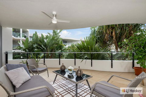 COTTON BEACH 85 - PRIVATE Mid Floor APARTMENT - Accommodation Bookings 1