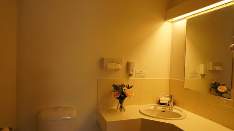 Country Motor Inn - Accommodation Bookings 0