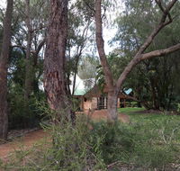 Country Retreat on 1 acre with pool hot tub surrounded by trees