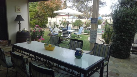 Courtsidecottage Bed And Breakfast - Accommodation Bookings 2