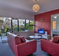 Cove Beach Apartment 1 - Accommodation Bookings