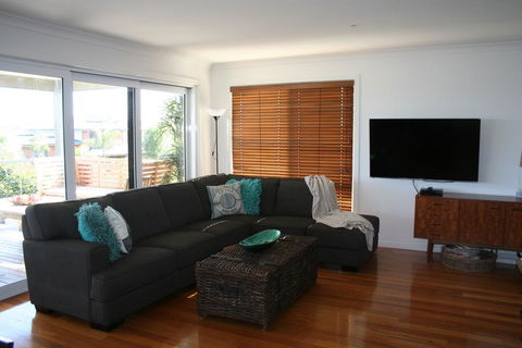 Cowes On The Bay - Accommodation Bookings 3