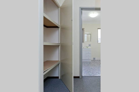 Cozy South Perth Unit Next To Perth Zoo - Accommodation Bookings 3