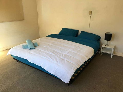 Cozy Spacious Terrace In Sydney's Eclectic Newtown - Accommodation Bookings 0