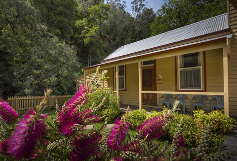 Creek Cottage - Accommodation Bookings 1