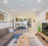 Crocs on Cavenagh - Accommodation Bookings
