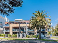 Cscape 3brm Apartment with a View