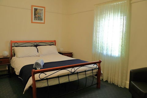 Curnows - Accommodation Bookings 2