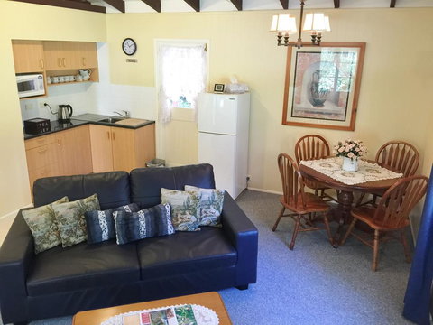 Curtis Cottage - Accommodation Bookings 3