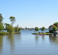 Cypress Townhouse 17 - Mulwala - Accommodation Bookings