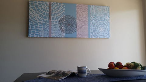 Cypress Waterfront Spa Apartment - Accommodation Bookings 3