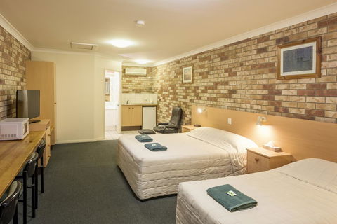 D'Aguilar Hotel Motel - Accommodation Bookings 3