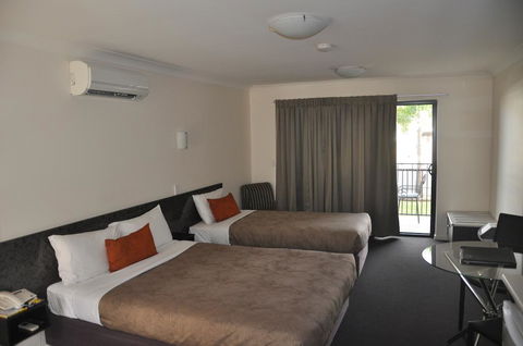 Dalby Fairway Motor Inn - Accommodation Bookings 2