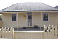 Darcy's Cottage on Piper