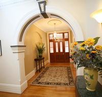 Darcy's Hotel - Accommodation Bookings