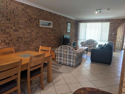 DAVIES STREET 3/14 MOLLYMOOK - Accommodation Bookings 1
